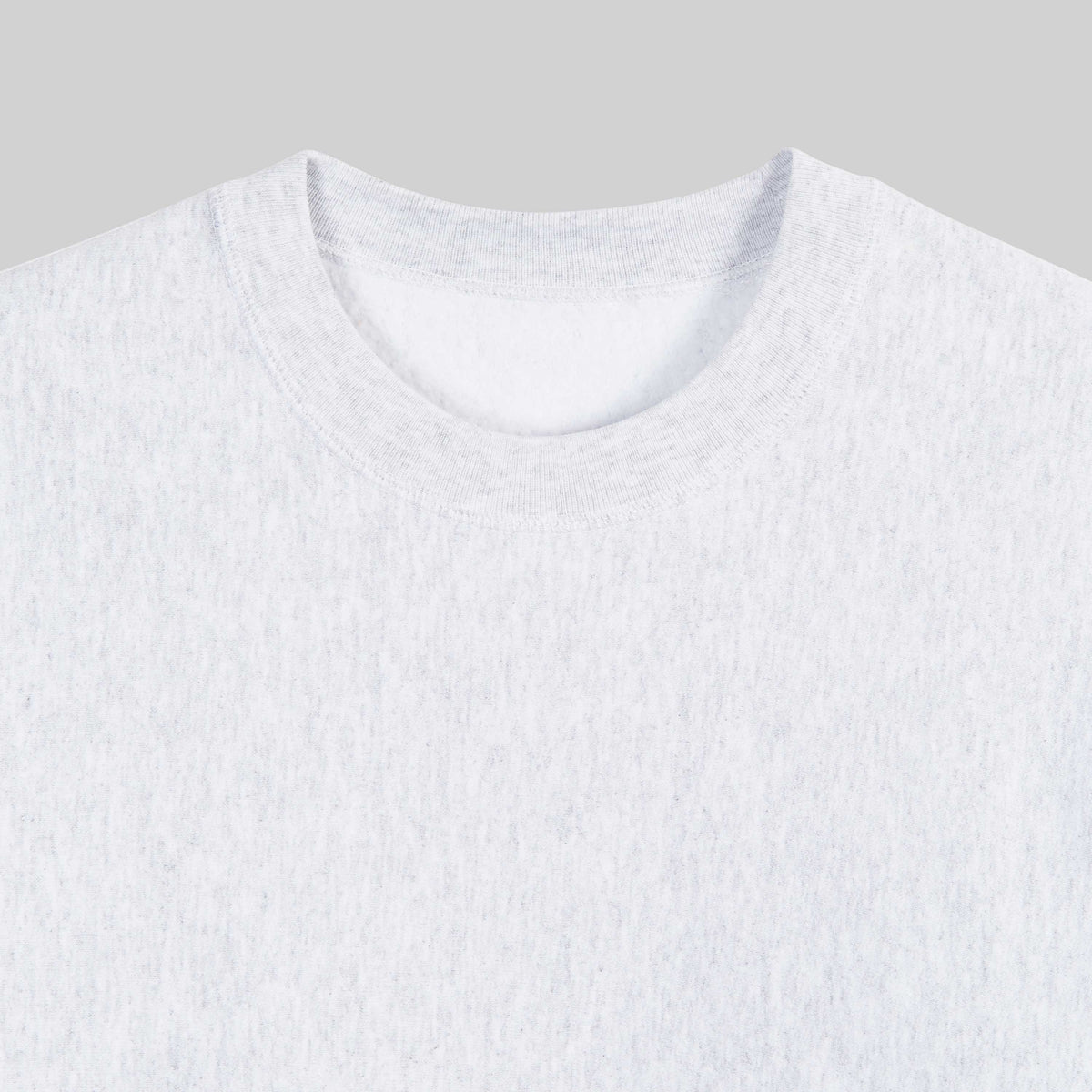 4004 CLASSIC CREWNECK