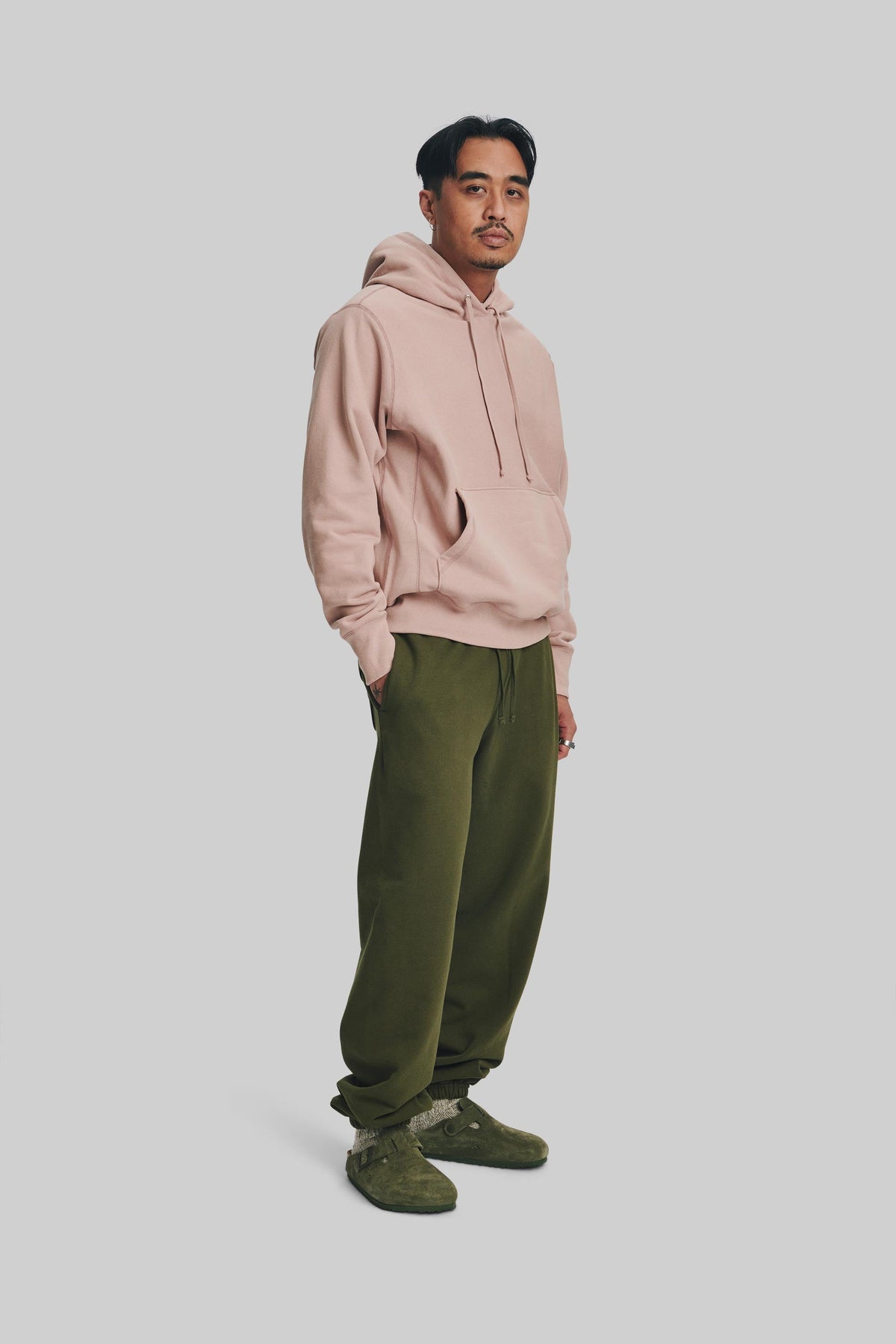 7004 CLASSIC SWEATPANT