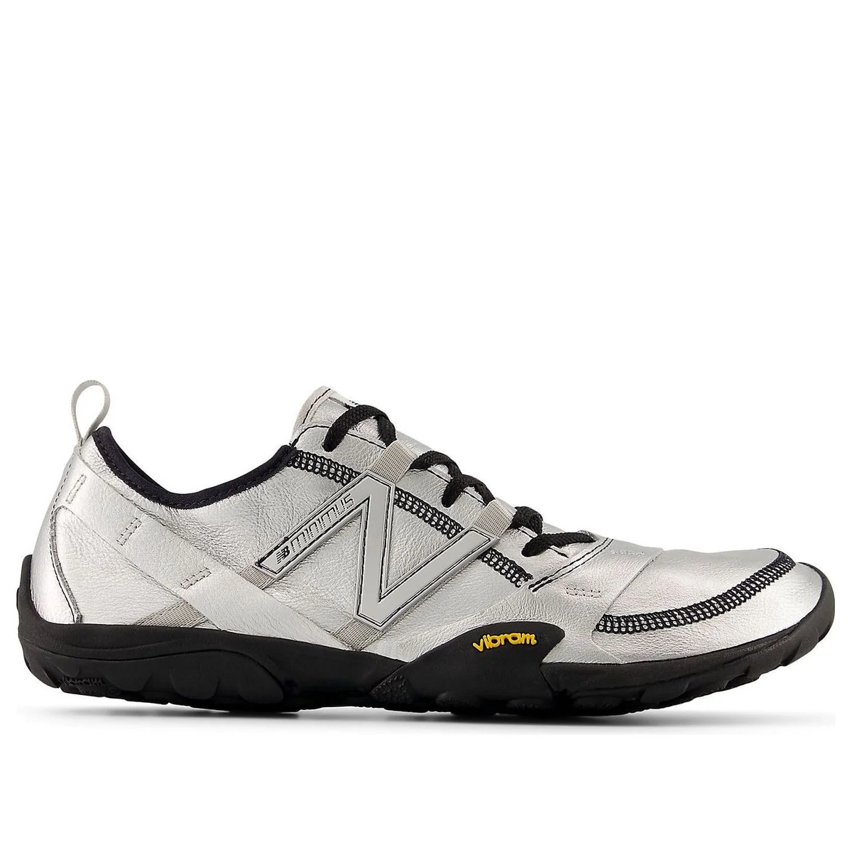 New Balance MT10 "Light Metallic Silver Black" (MT10O8SW)