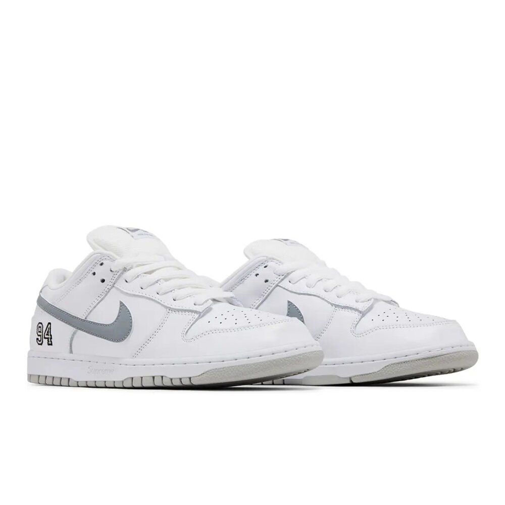 Nike x Supreme SB Dunk Low “94 White Metallic Silver” (HQ8487-100)