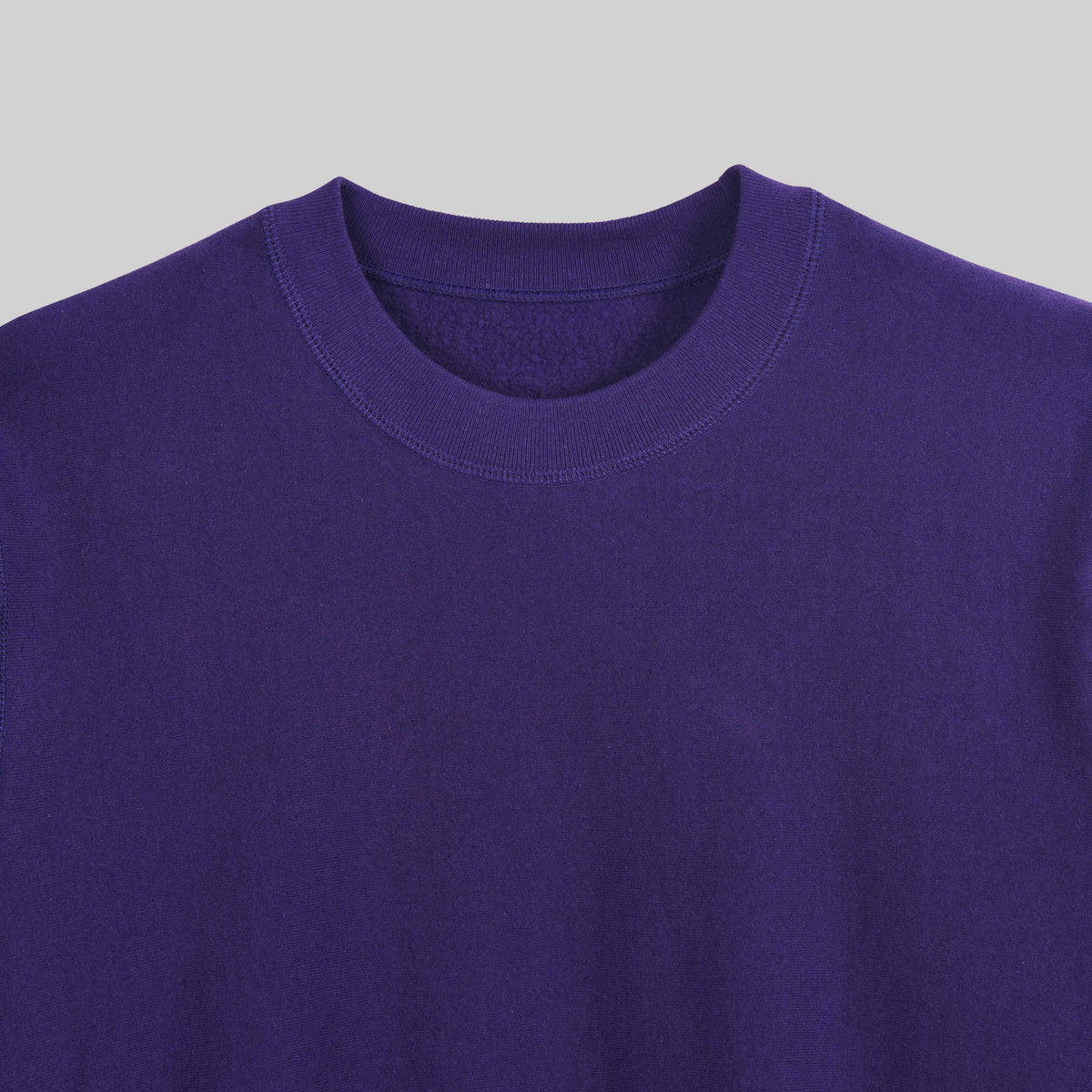4004 CLASSIC CREWNECK