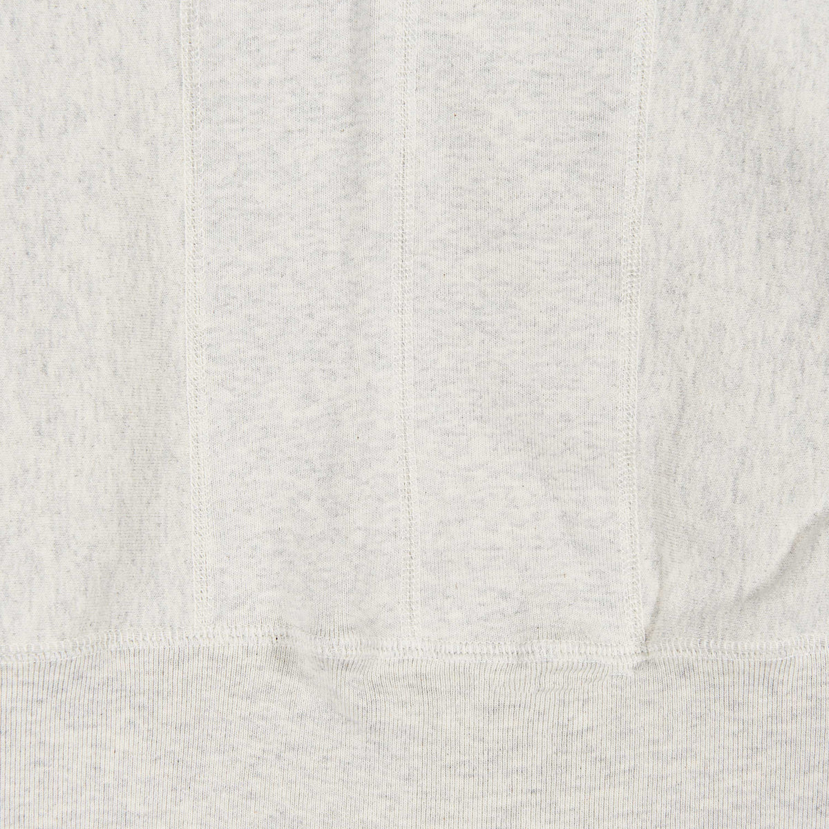 4004 CLASSIC CREWNECK