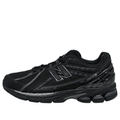 New Balance 1906R "Triple Black" (U1906RJB)