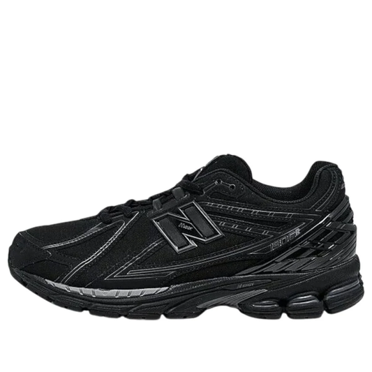 New Balance 1906R "Triple Black" (U1906RJB)
