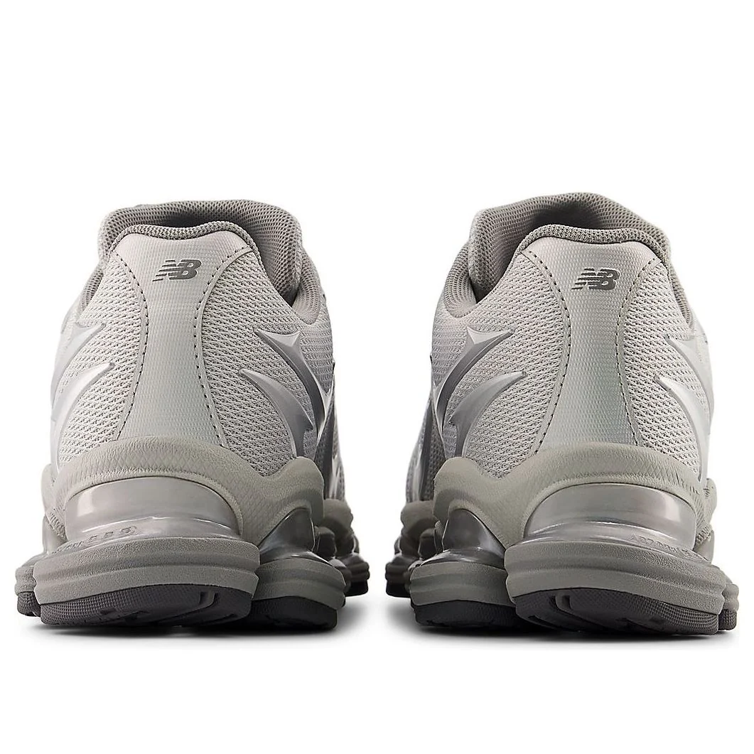 New Balance 2000 "Silver Metallic" (U20005UW)