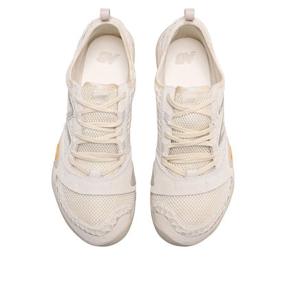 New Balance MT 10 "Linen Timberwolf" (MT10O7IX)