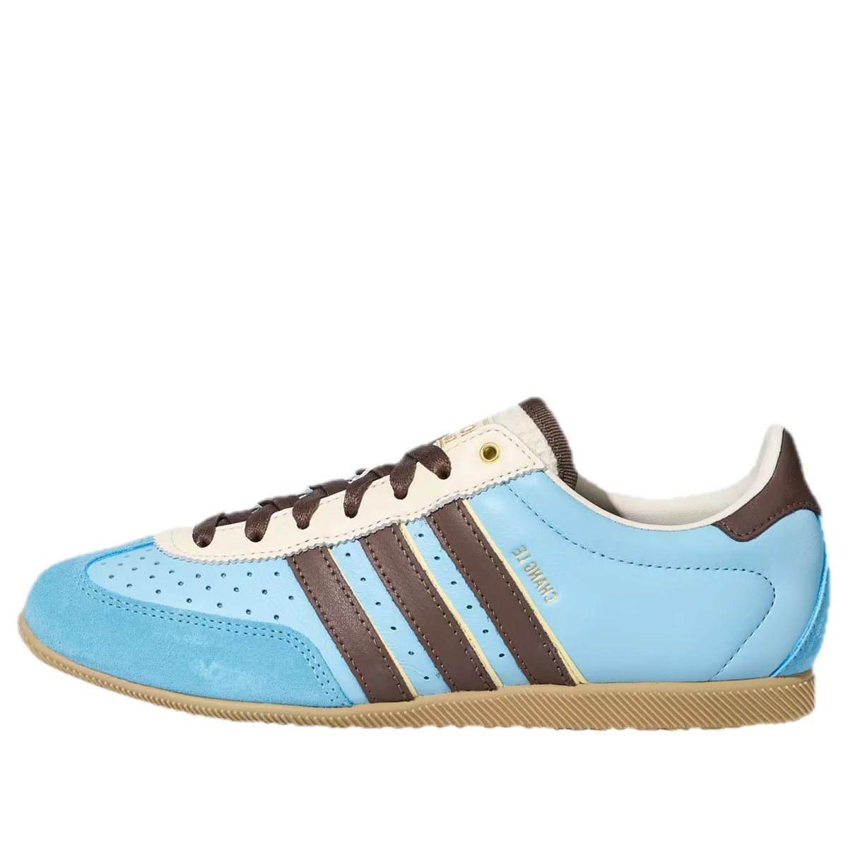 (WMNS) adidas Chang Le Trainers "Icey Blue Earth Strata" LA1356