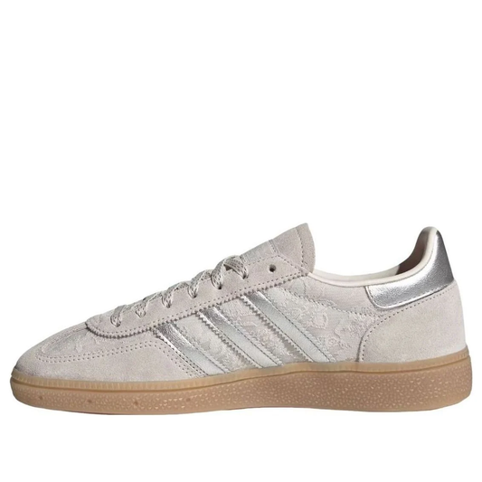 (WMNS) adidas Handball Spezial Chalk Pearl Silver Metallic Sneakers (KK0434)