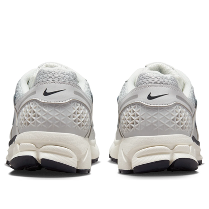Nike Air Zoom Vomero 5 “Photon Dust Metallic Silver” (FD0884-025)